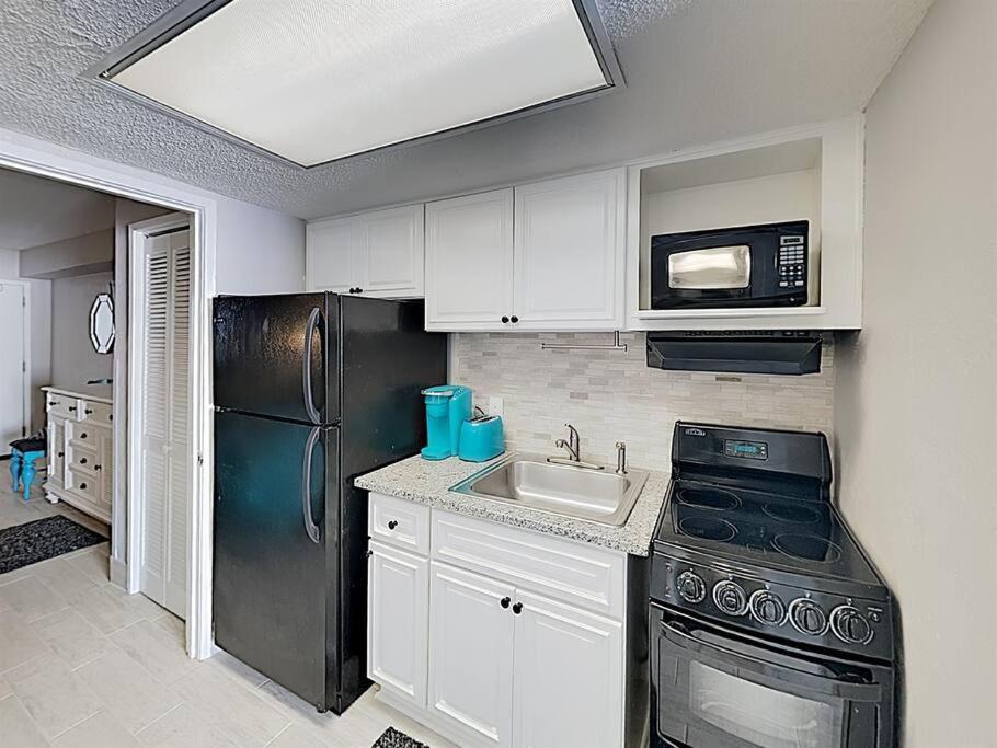 Newly Renovated, Oceanfront, Pools,fantastic View! * Myrtle Beach