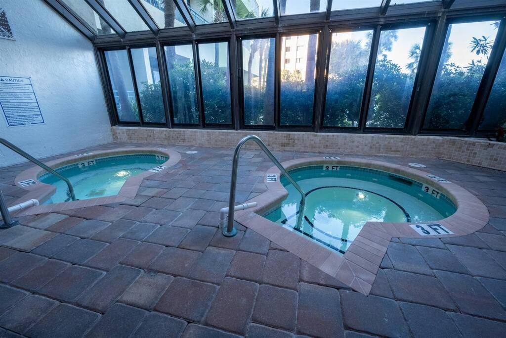Oceanfront Remodeled With Pools, Coral * Myrtle Beach