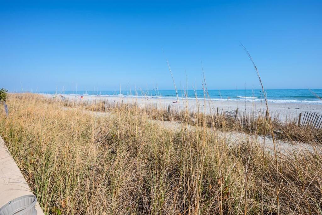 Oceanfront Sea Mist With Beautiful Views Holiday home *