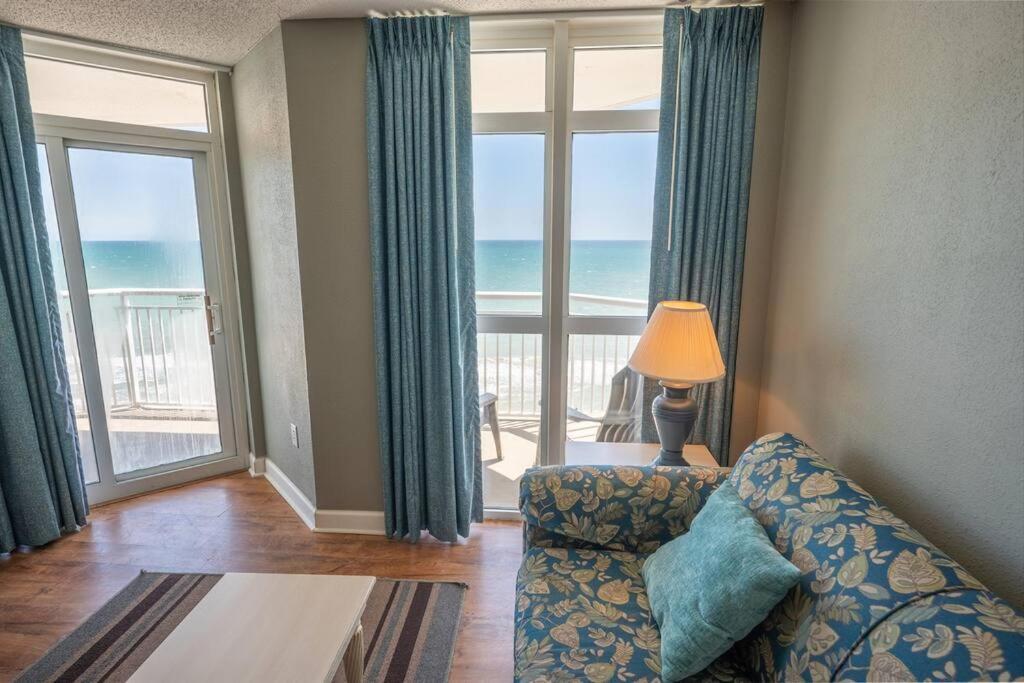 Baywatch Renovated, Unobstructed Oceanfront Views! *