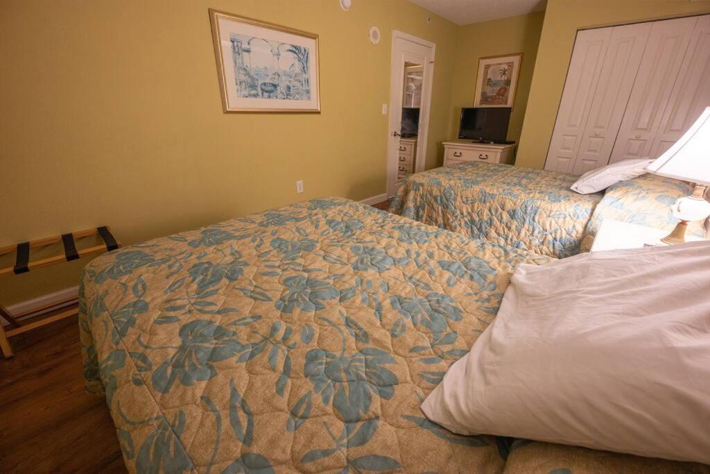 Baywatch Renovated, Unobstructed Oceanfront Views!