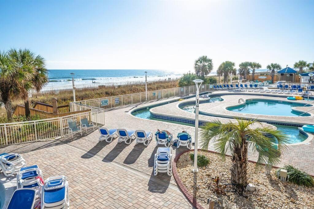 Baywatch Renovated, Unobstructed Oceanfront Views! Holiday home Myrtle Beach
