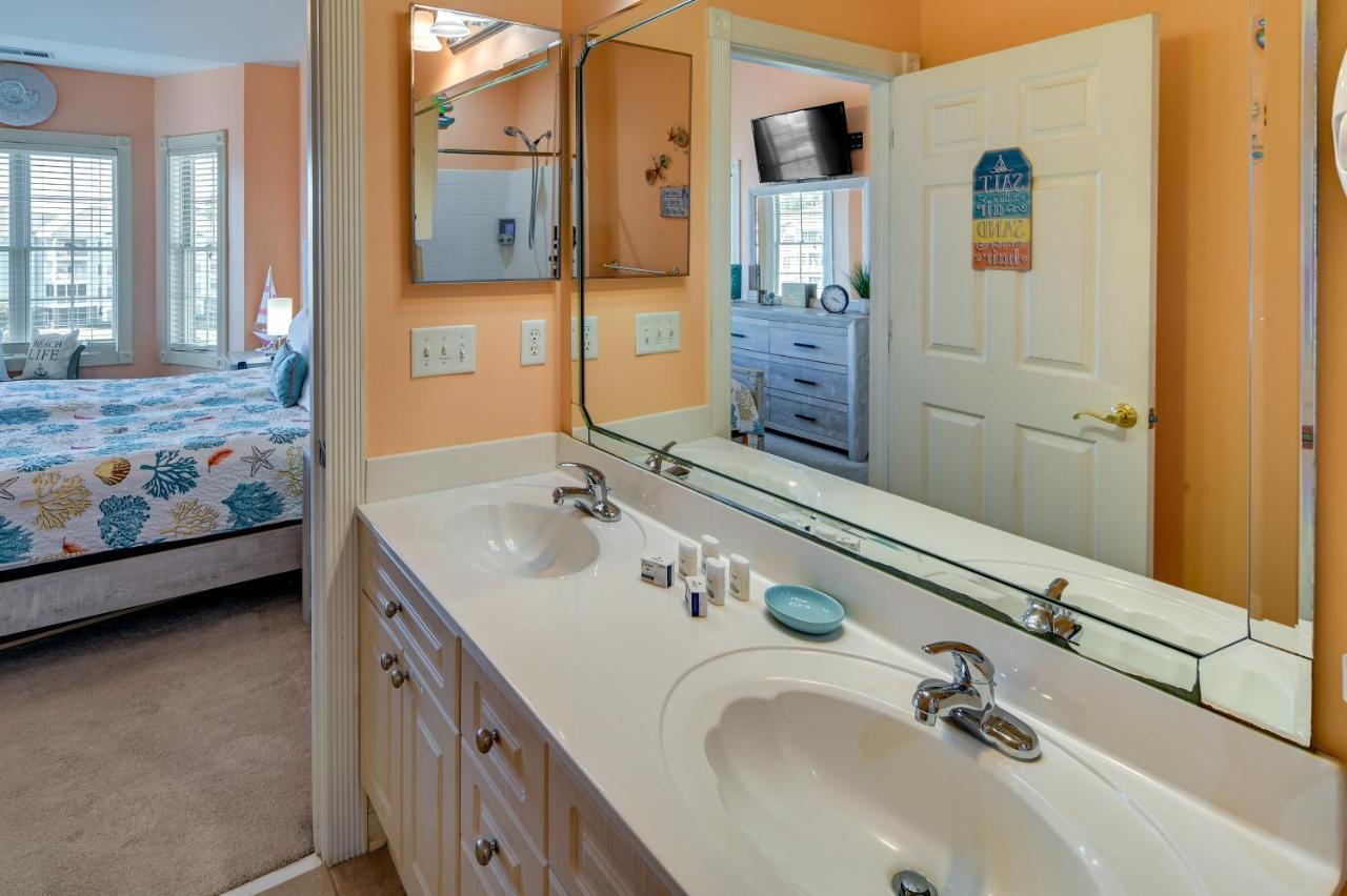 Cozy Myrtle Escape With Balcony And Pool Access! Apartment