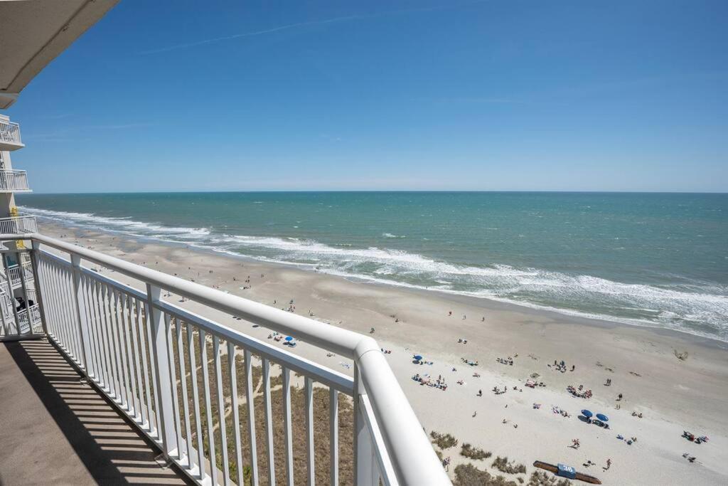 Holiday home Baywatch Renovated, Unobstructed Oceanfront Views! *