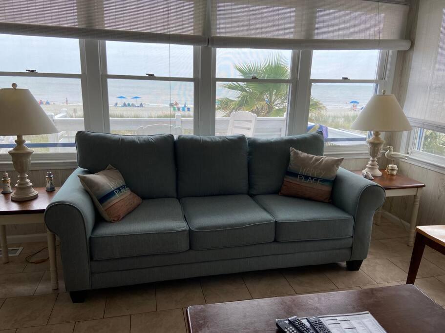 Beachfront -almost Heaven Oceanfront- Unit C/ 2br 1ba Myrtle Beach