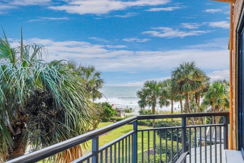 Beautiful, Beachy Decor, Ocean View, Breathtaking Holiday home
