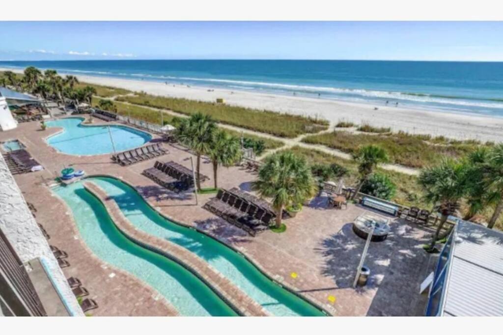 Seaside Oasis Oceanfront With Balcony 1124 Myrtle Beach