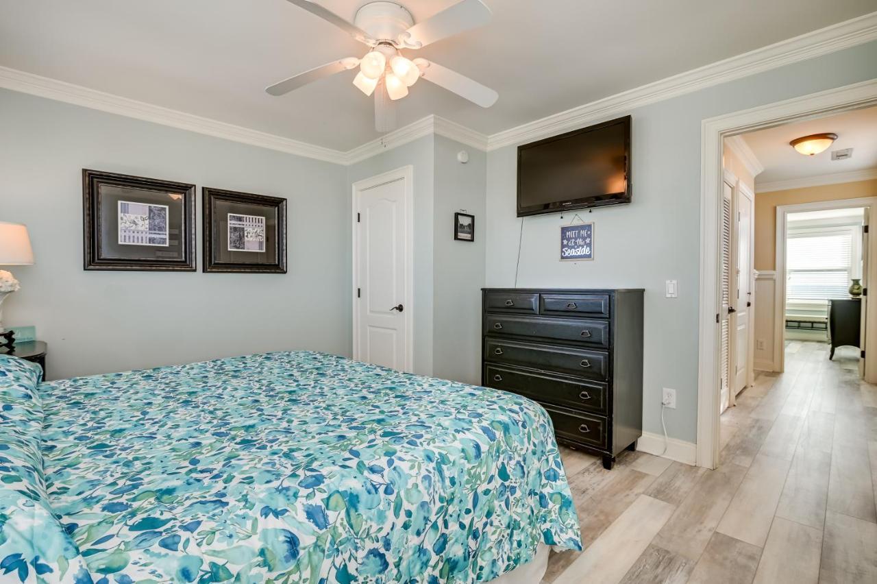 Oceanfront Murrells Inlet With Access! Holiday home Myrtle Beach