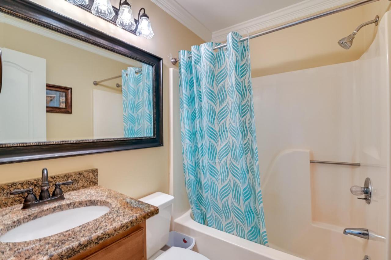 Beachfront Murrells Inlet - Walk To Pier! Holiday home *