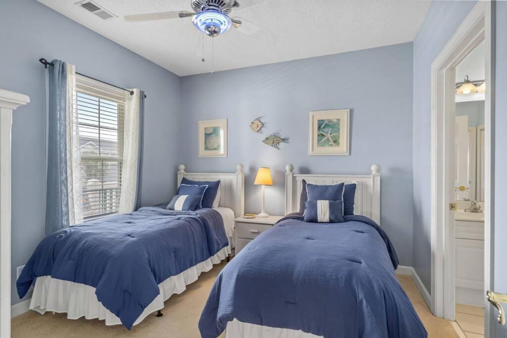 Apartment 2br 2ba Waterfront 10min To Beach And Market Common