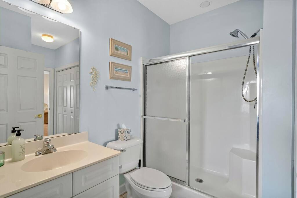 2br 2ba Waterfront 10min To Beach And Market Common * Myrtle Beach