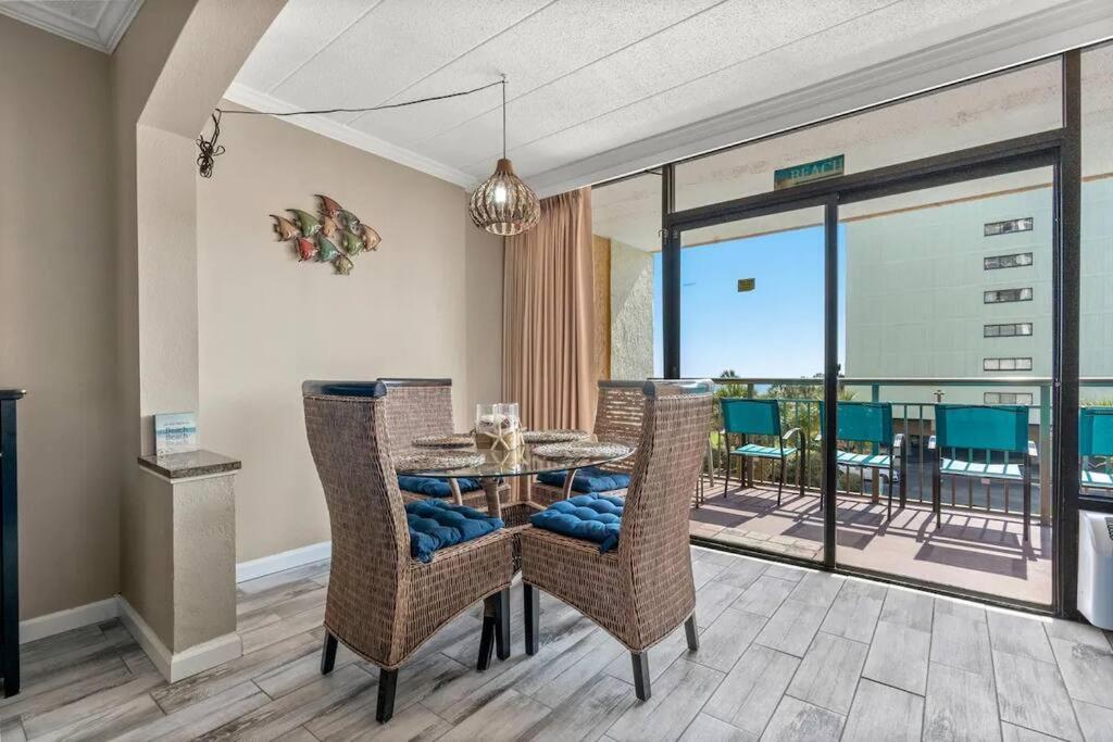 Apartment Relaxing Oceanview With Full Kitchen In 306 Myrtle Beach