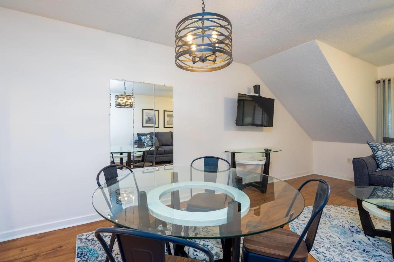 Laurel Court - 305 Myrtle Beach