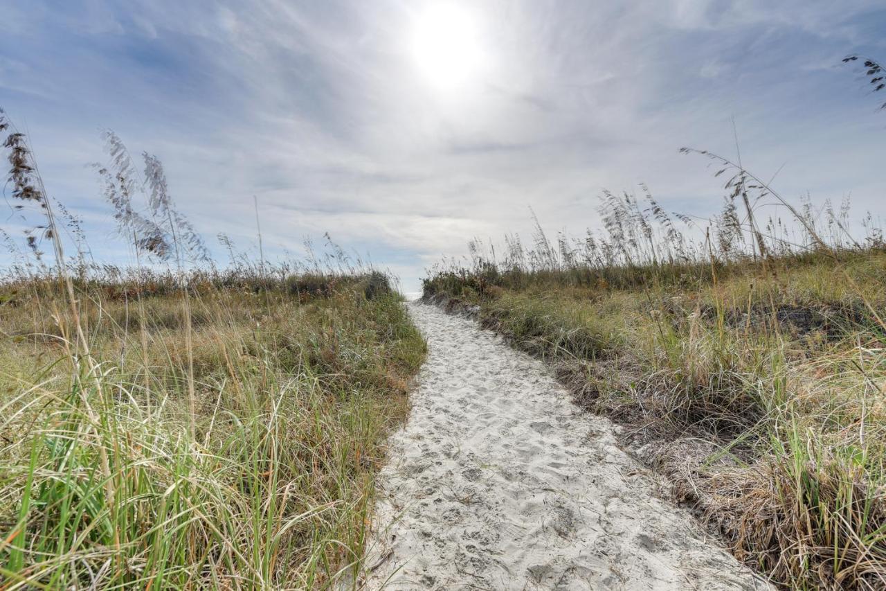 Apartment Luxury North Myrtle Condo, Steps To Beach!