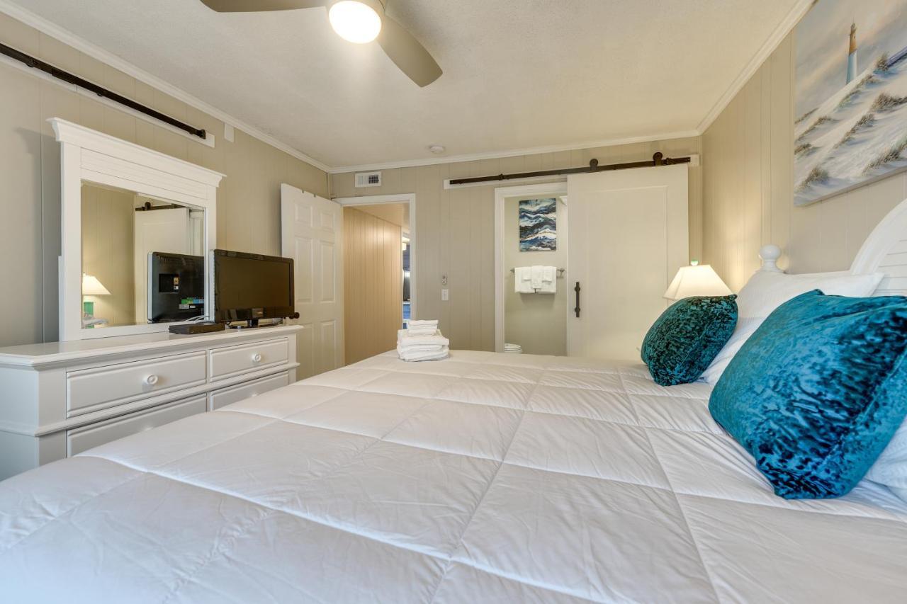 Luxury North Myrtle Condo, Steps To Beach! Apartment Myrtle Beach