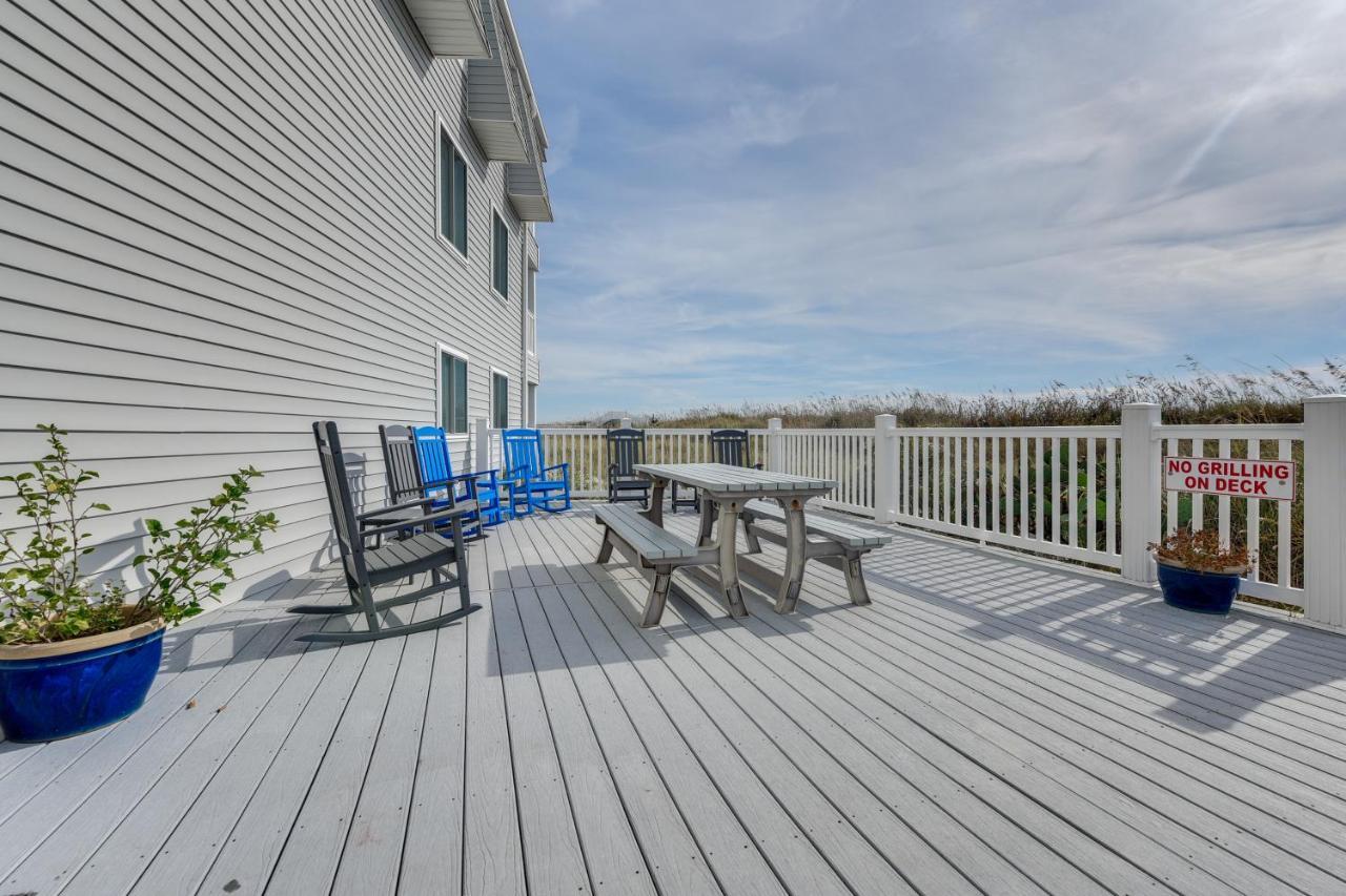 Apartment Luxury North Myrtle Condo, Steps To Beach! Myrtle Beach