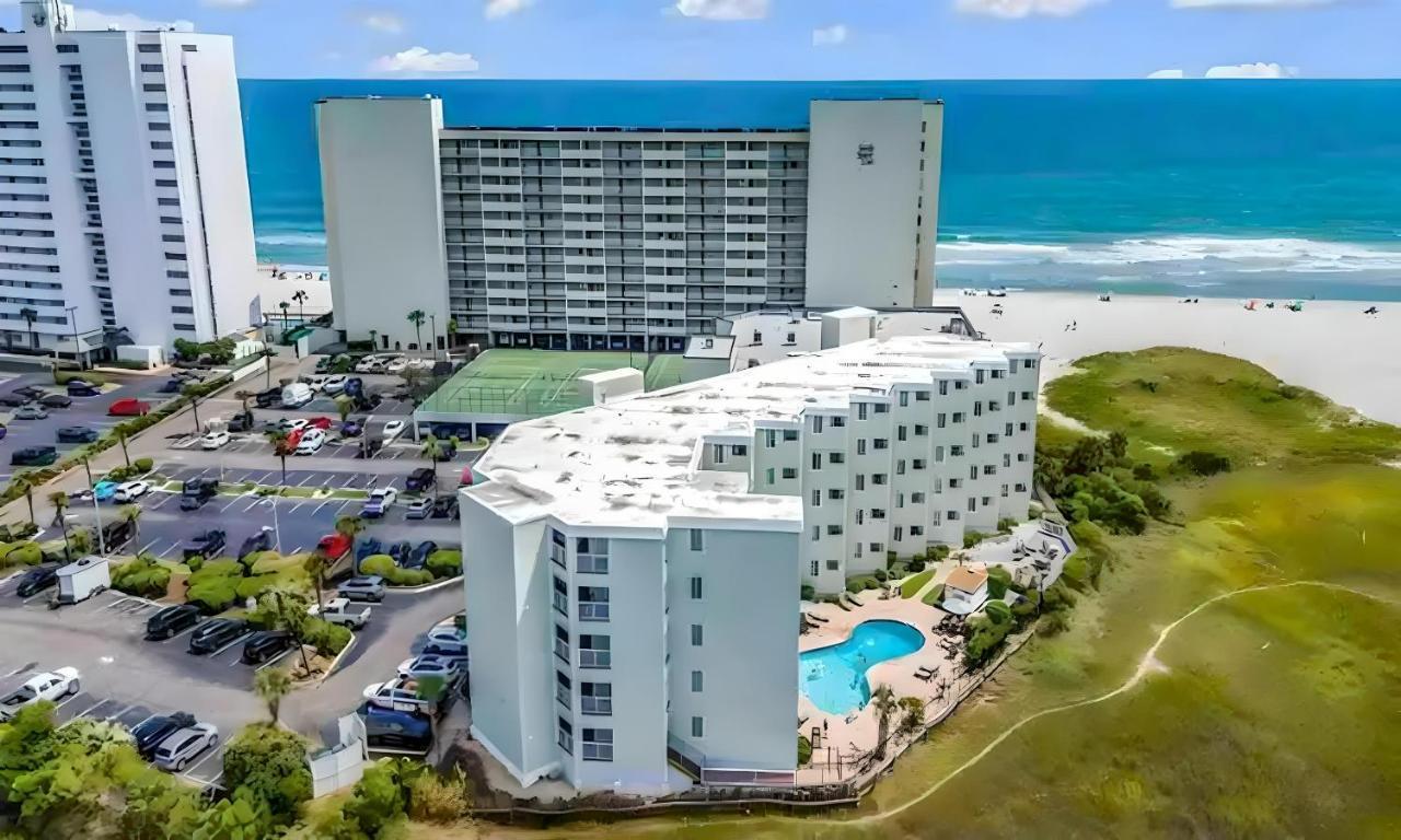 Sands Club 406, W/ Balcony + Access! Apartment *
