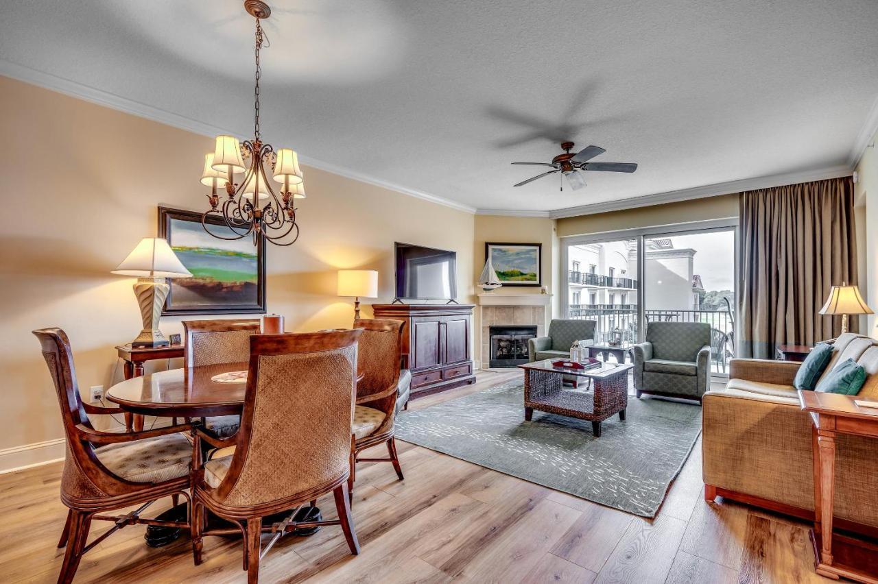 The Marina 4-501 Apartment *