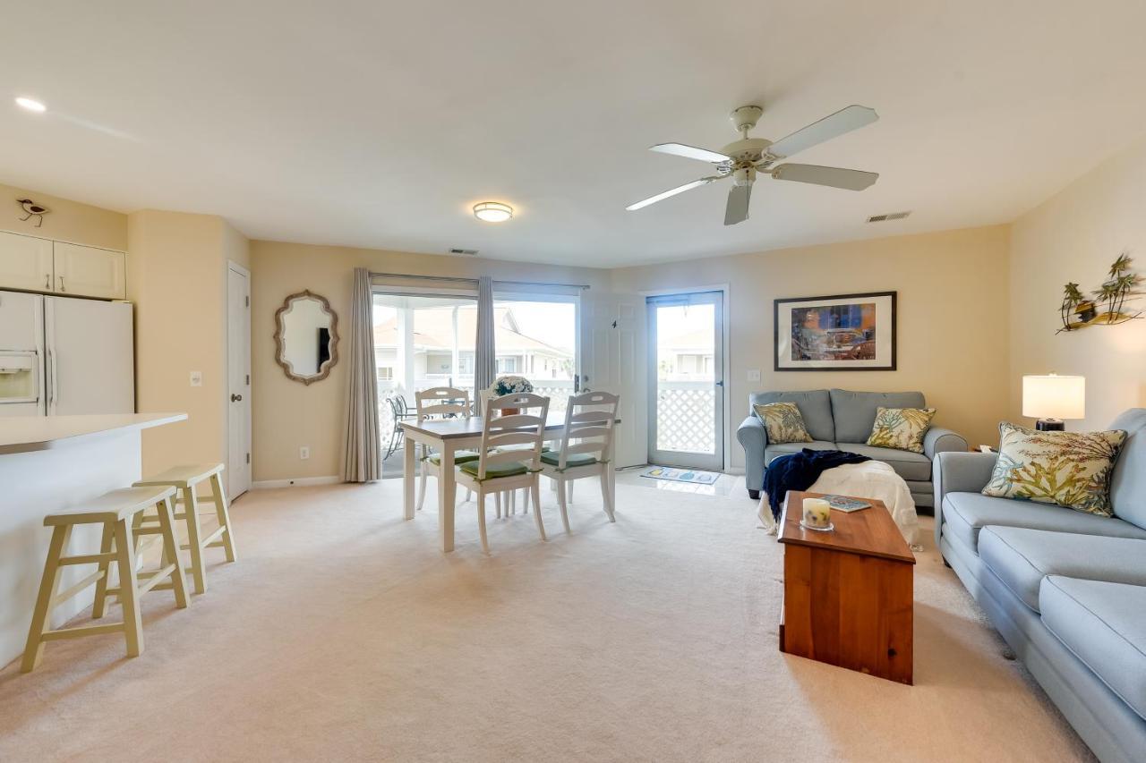 Apartment Nmb Walk To The Or Use The Pool!