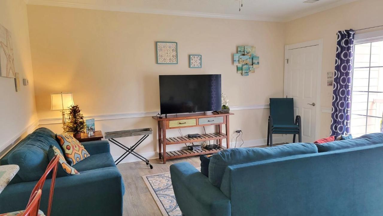 Beach, Golf, Relax: Myrtle Apartment Myrtle Beach