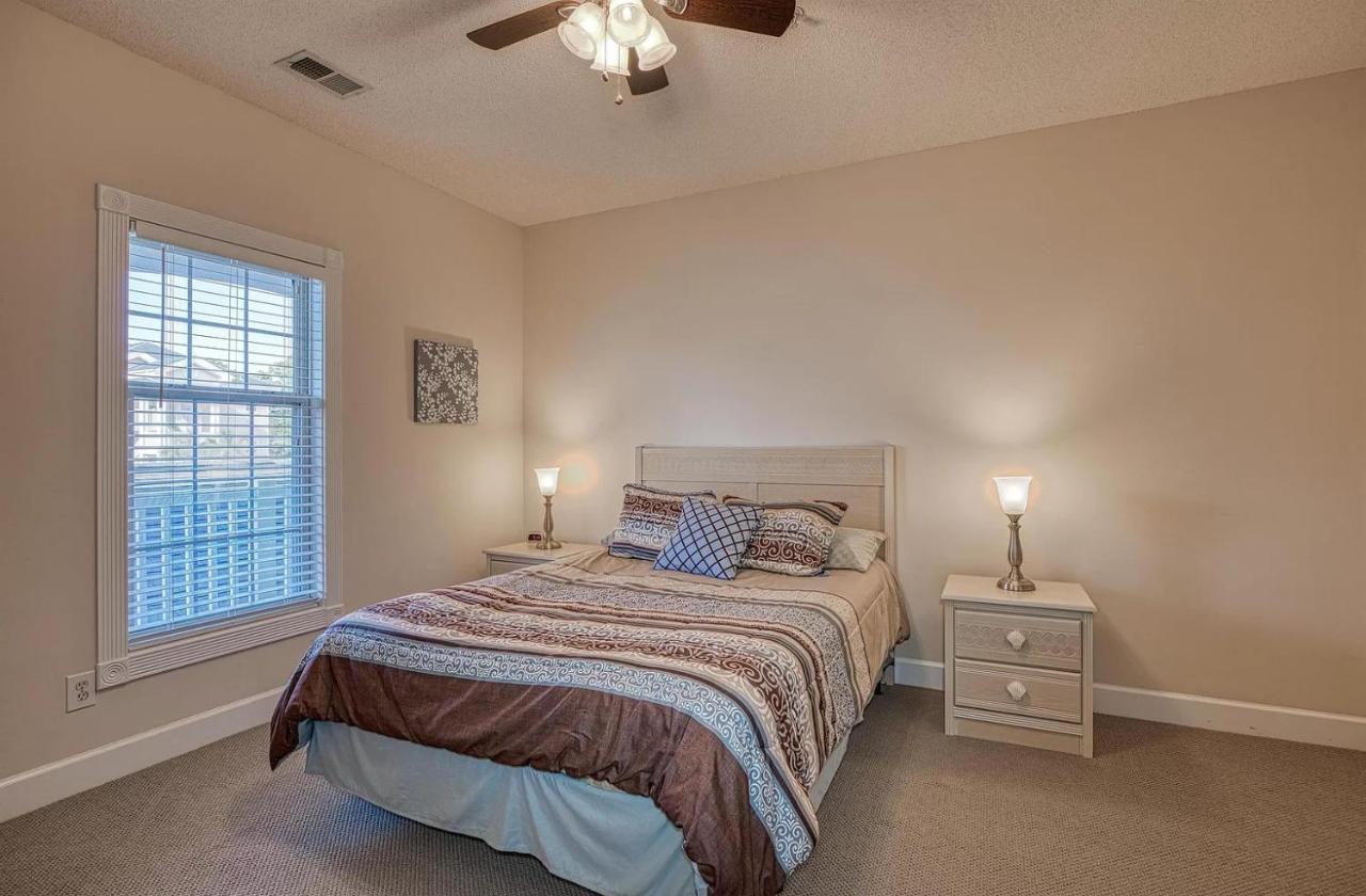 Beach, Golf, Relax: Myrtle Apartment *