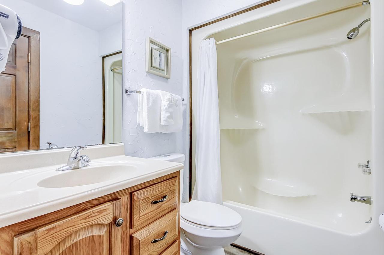 Dry Dock Delight Apartment