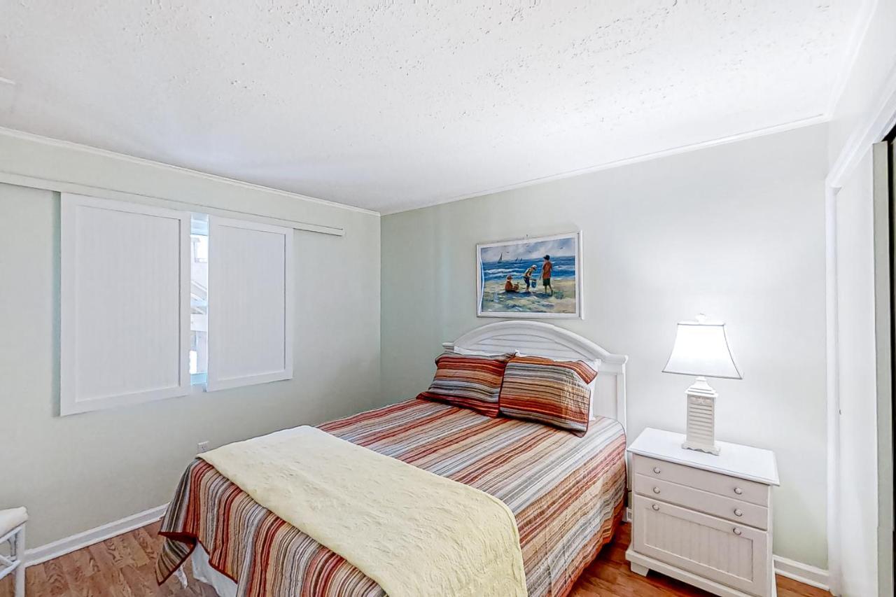 Ocean Days & Nights At Windy Village Apartment *