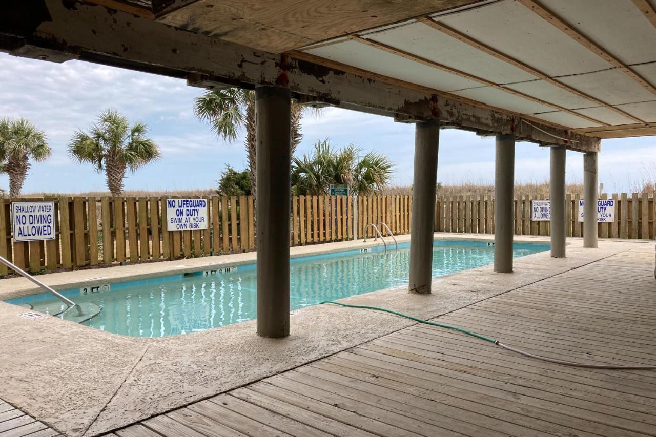Ocean Days & Nights At Windy Village *