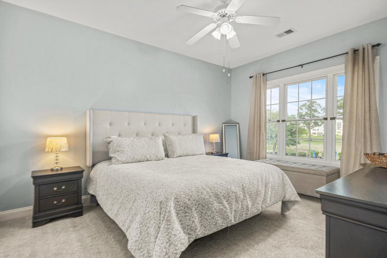 Magnolia Pointe 203 Apartment *