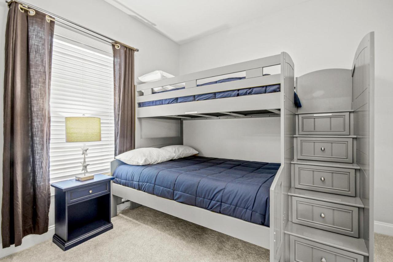 Magnolia Pointe 203