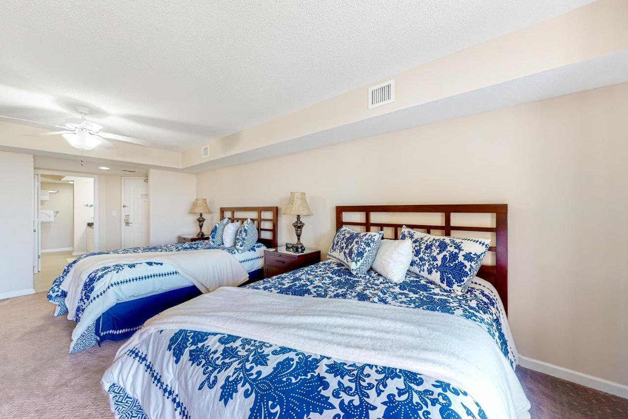 Yacht Club 3-505 Apartment *