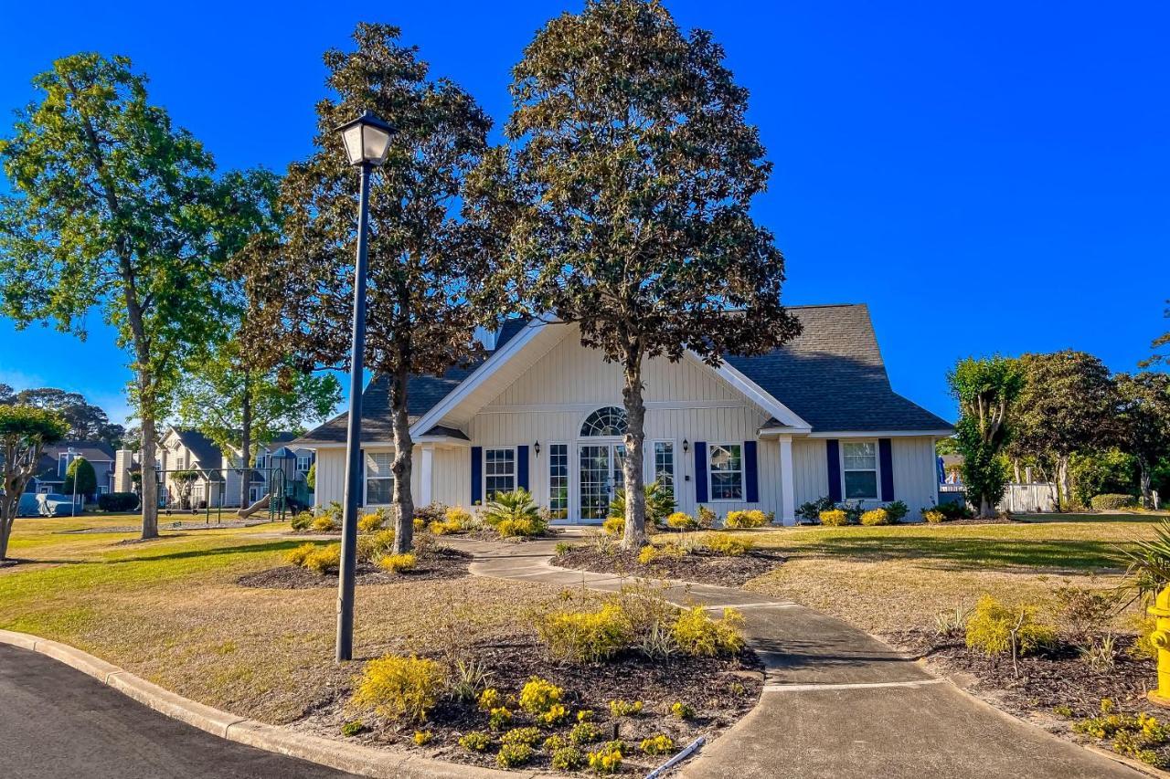 Fairway Oaks 24b Apartment *