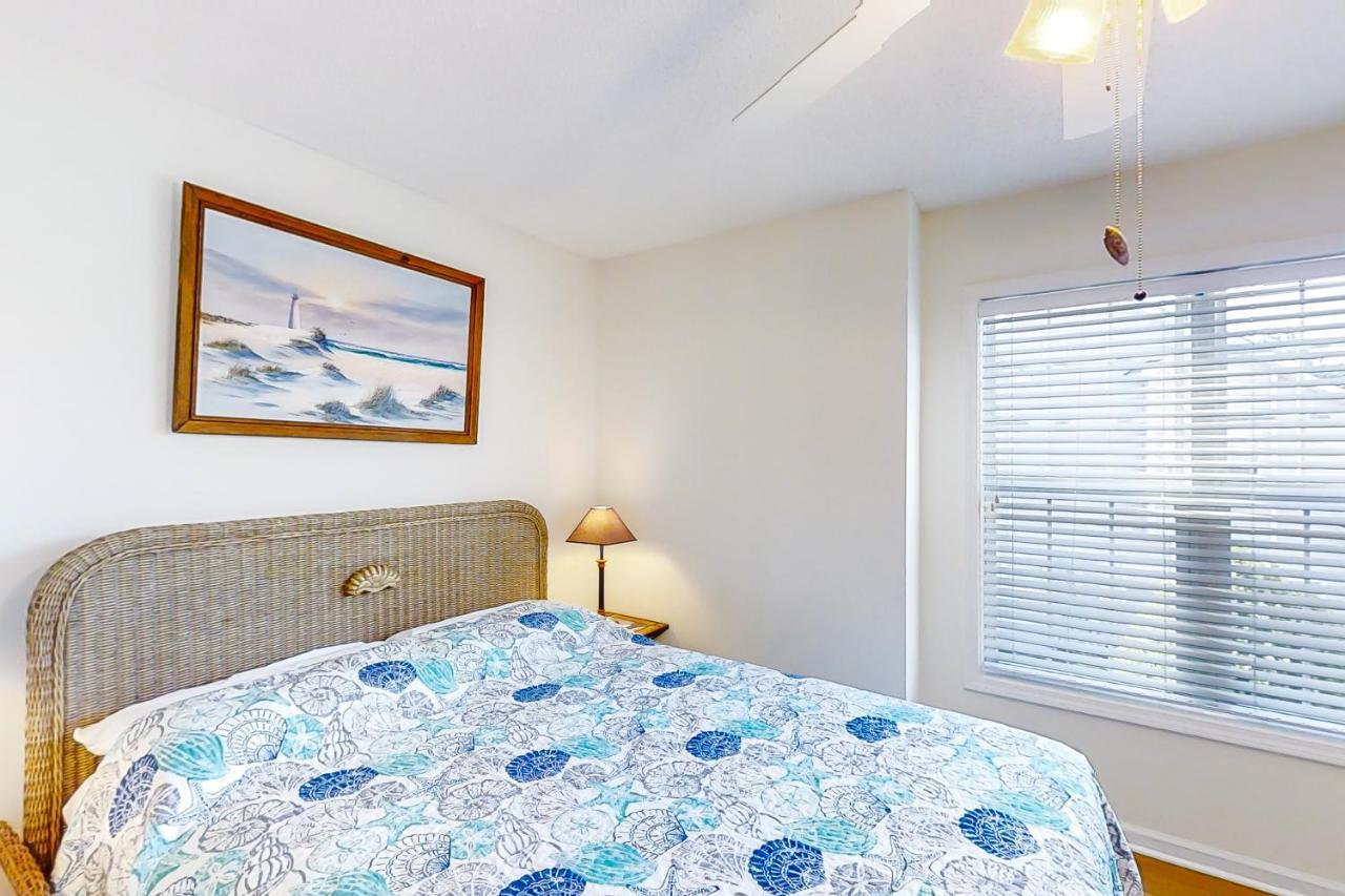 Fairway Oaks 24b Apartment *