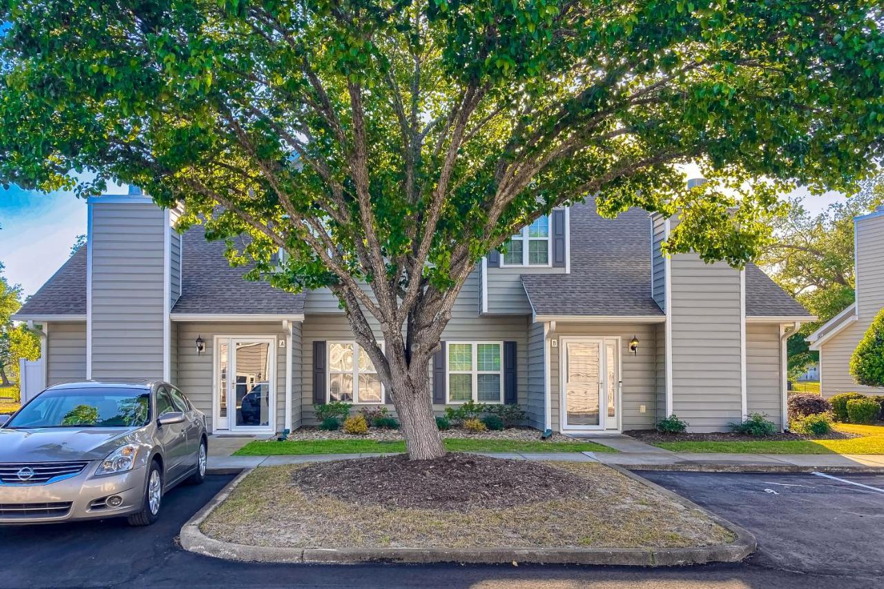 Fairway Oaks 24b Apartment