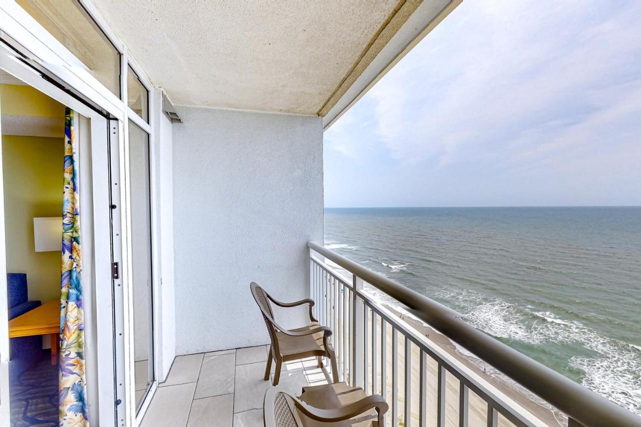 Breathtaking Penthouse At Myrtle *