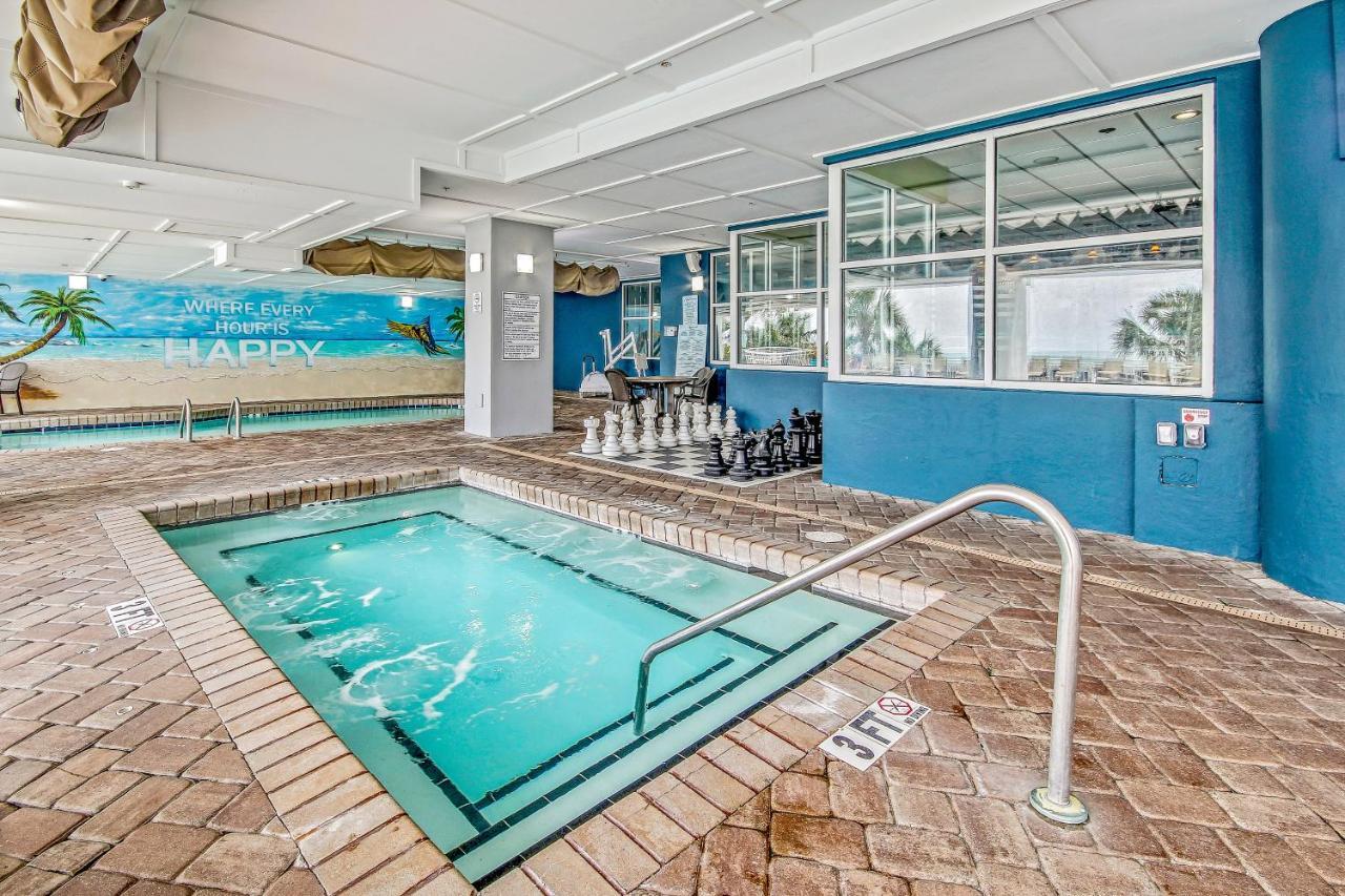 Breathtaking Penthouse At Myrtle
