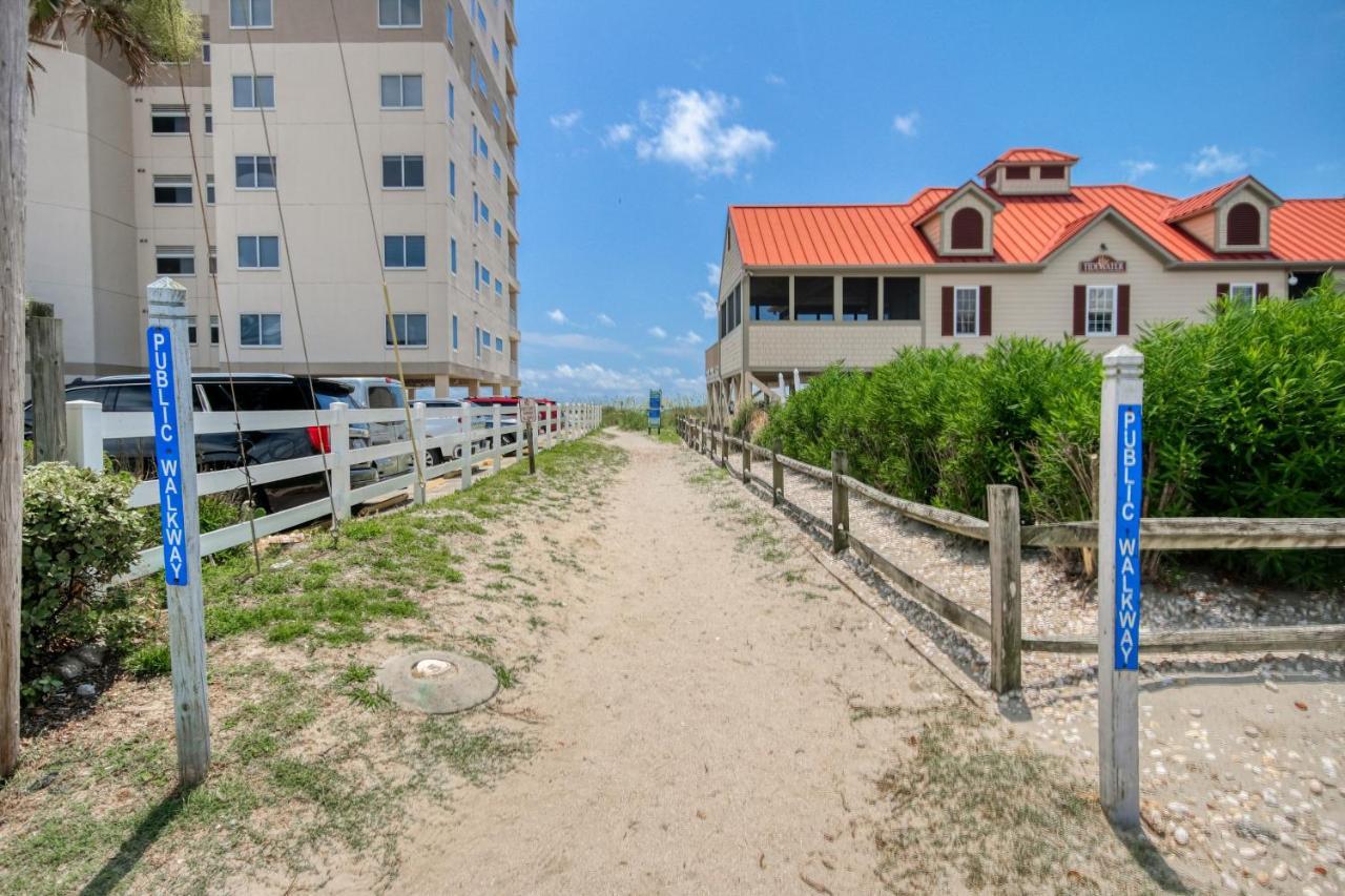Emerald Pointe 1-c