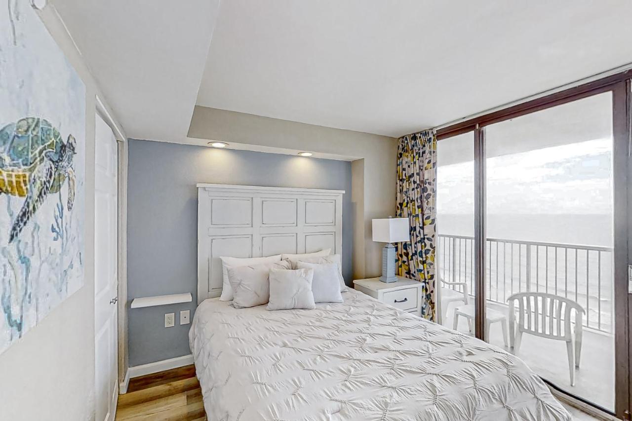 Sands Ocean Club 1629