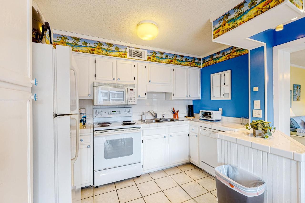 Myrtle A-332 Apartment