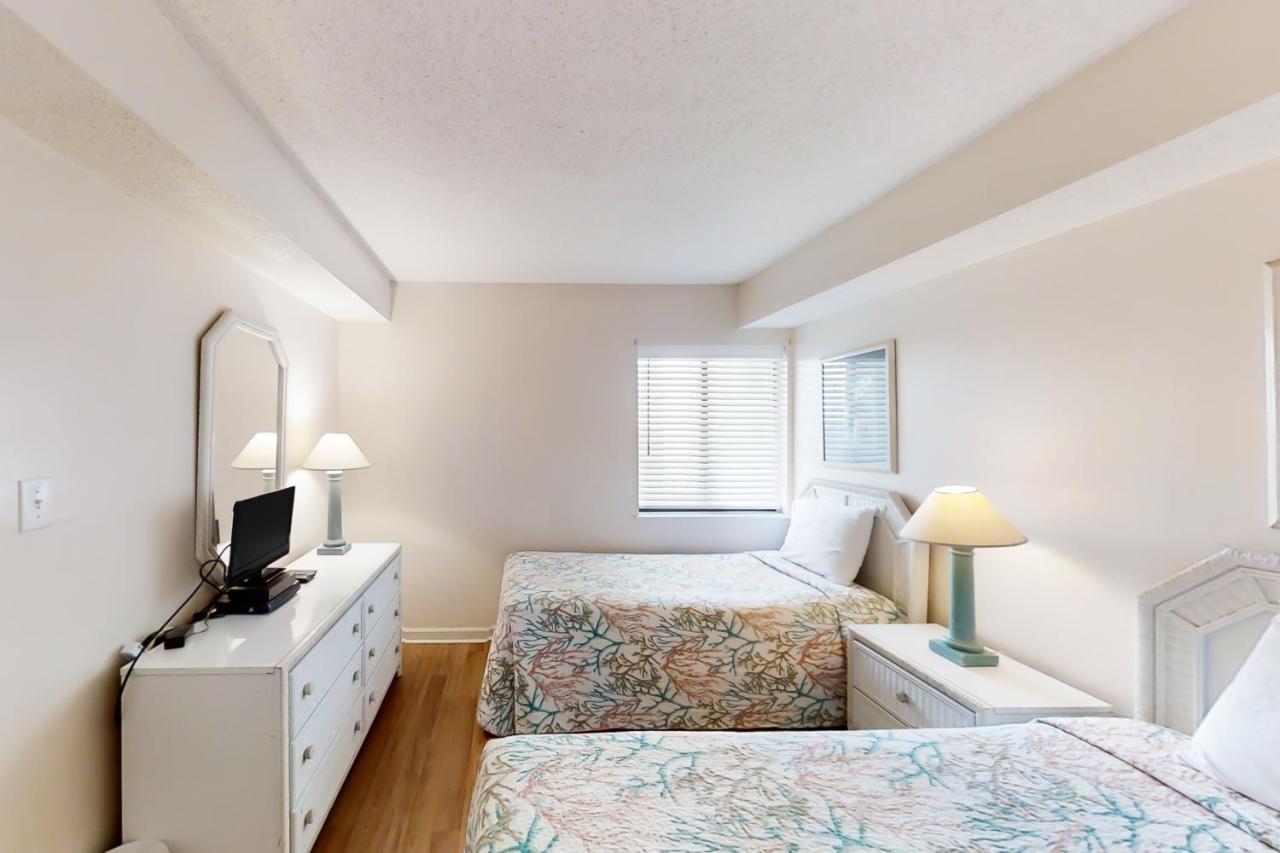 Apartment Club Iii 8-d