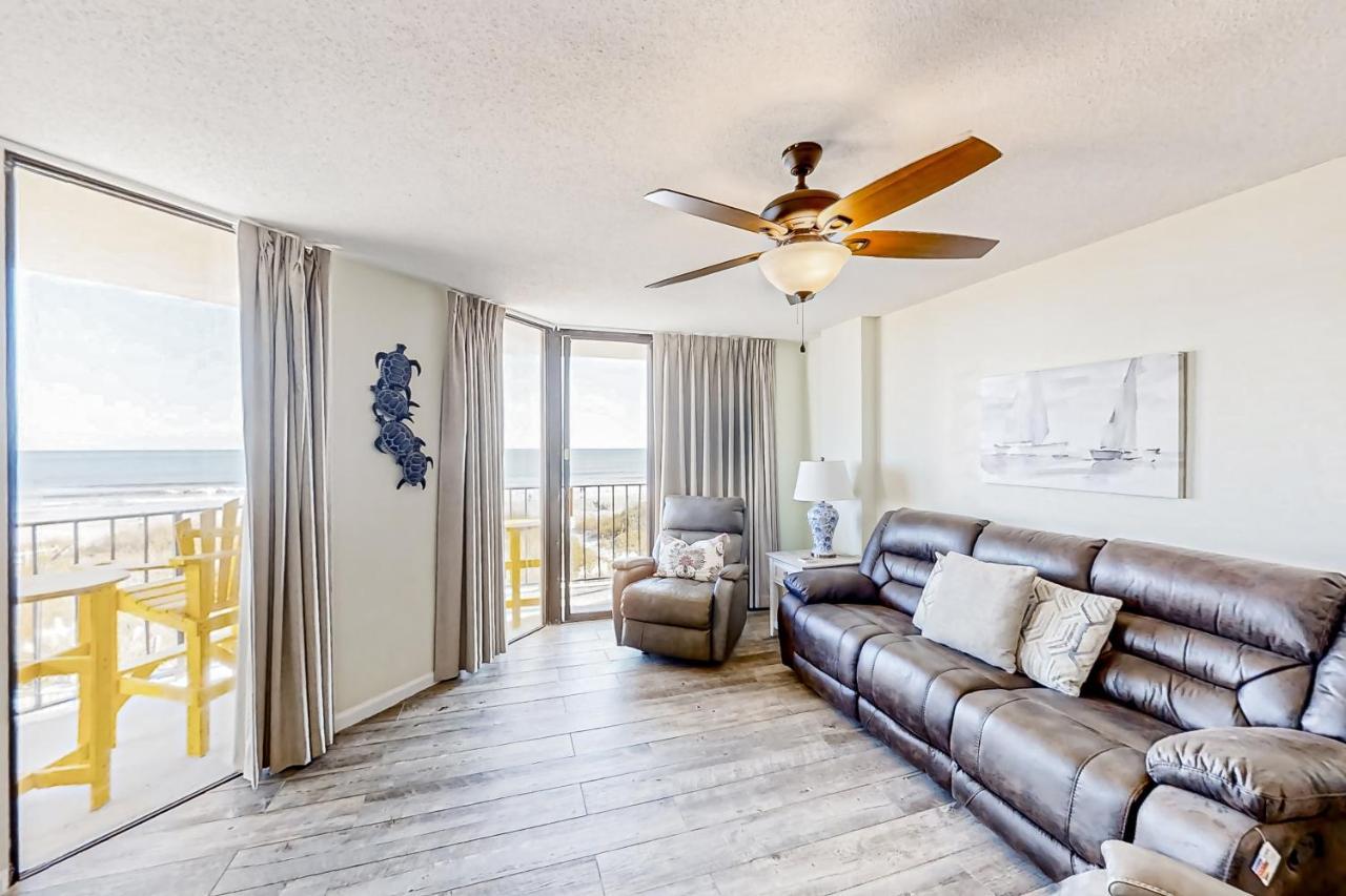 The Summit 2-a Apartment *