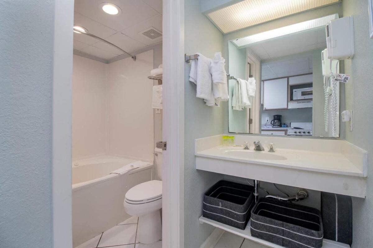 Holiday home Downtown Oceanfront, Sleeps 4 *