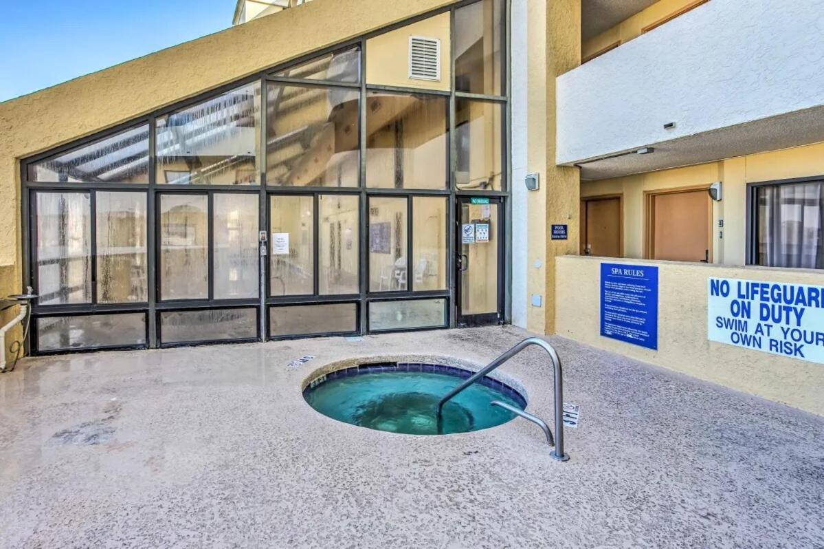 Holiday home 1br With Amazing Ocean Views!