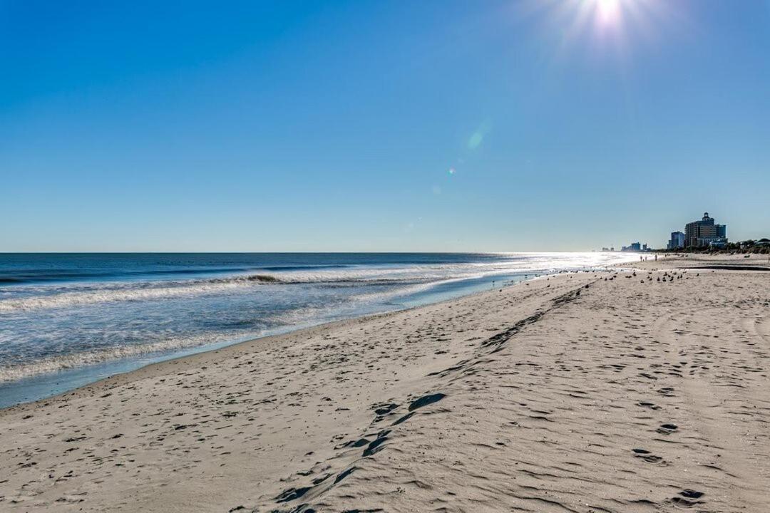 Coastal Flare,stylish 1 Bedroom Located The Northern End Of Myrtle Beach.