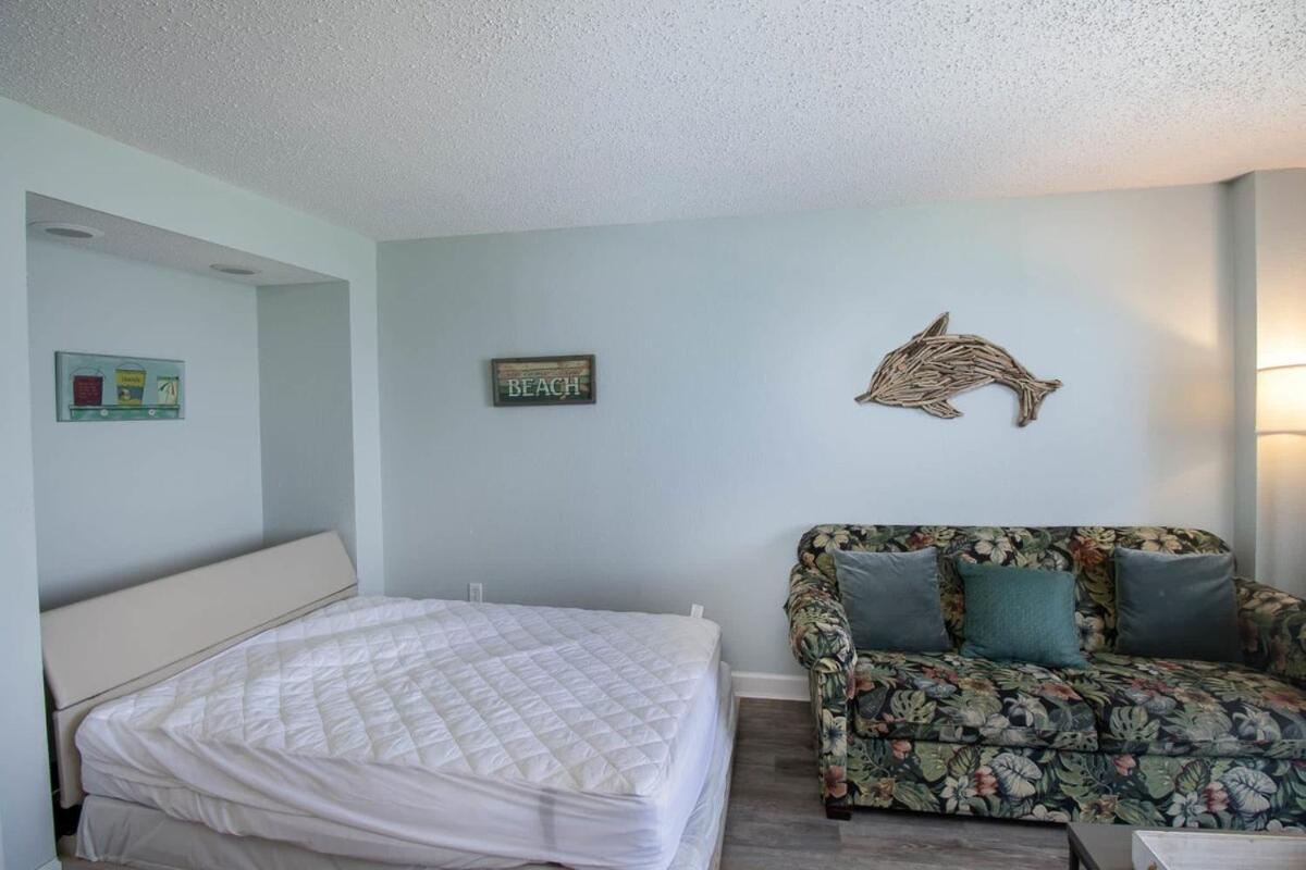 Downtown Oceanfront, Sleeps 4