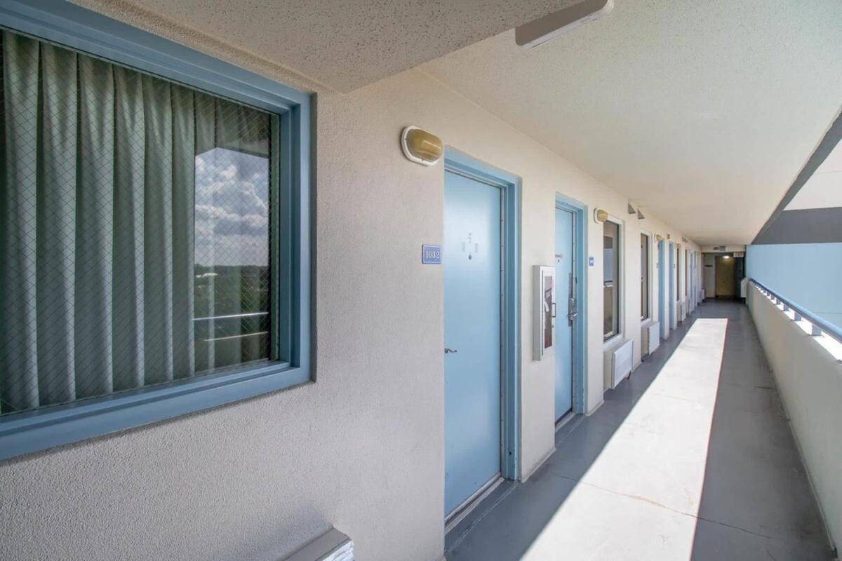 Holiday home Downtown Oceanfront, Sleeps 4