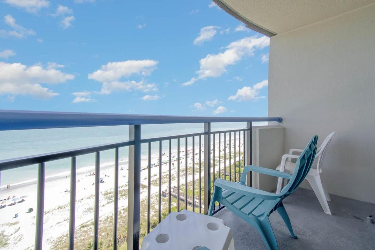 Downtown Oceanfront, Sleeps 4 *