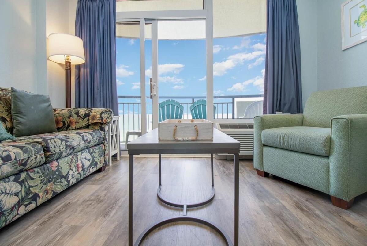 Downtown Oceanfront, Sleeps 4