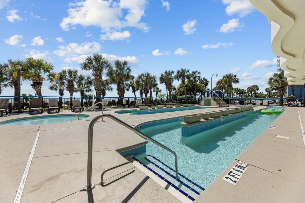 Downtown Oceanfront, Sleeps 4 Holiday home Myrtle Beach