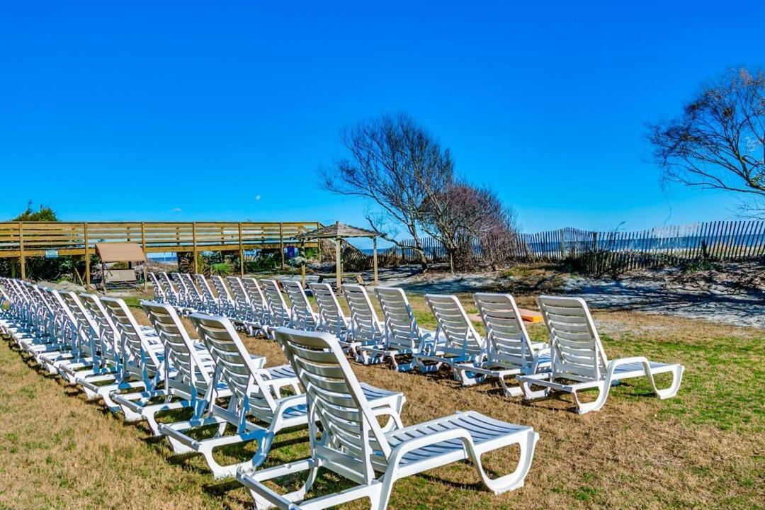 Coastal Flare,stylish 1 Bedroom Located The Northern End Of Myrtle Beach. * Myrtle Beach